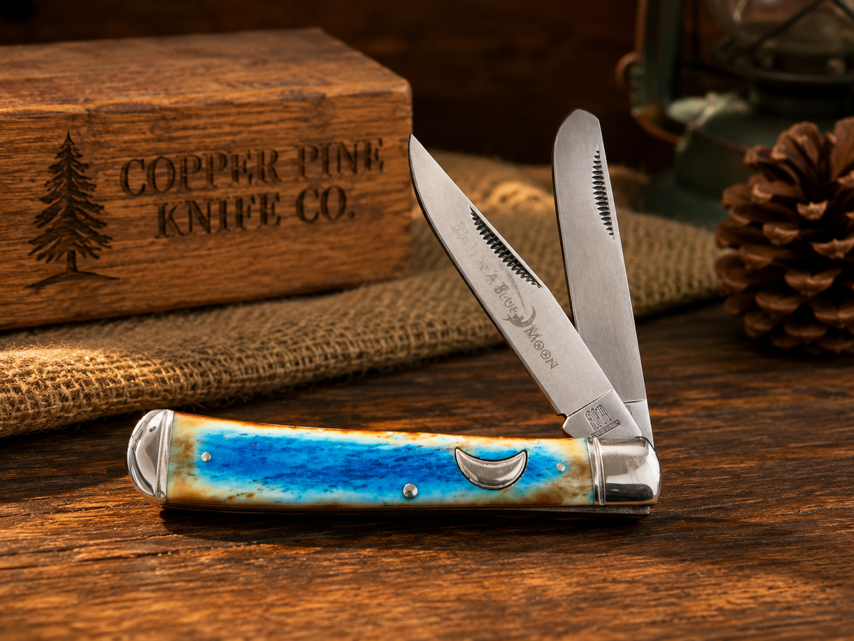 Case XX Burnt Blue Moon Trapper – Blue Bone – USA Made - #0330