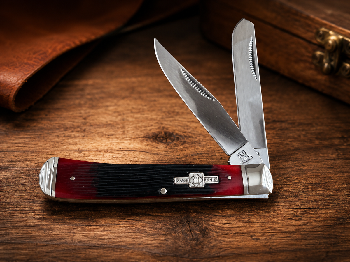 Rough Ryder Strawberry Bone Trapper – RR1498 – 440A Stainless - #0016