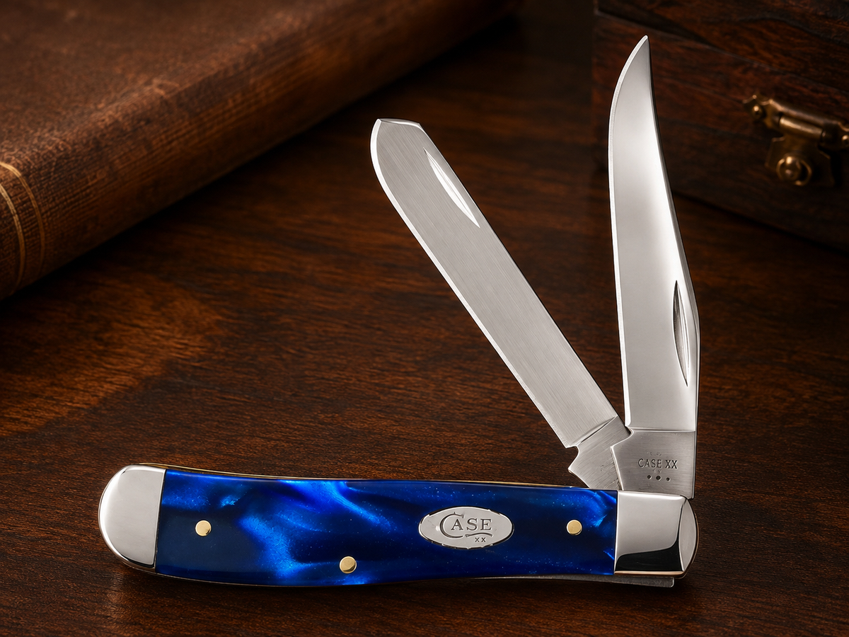 Case XX Smooth Blue Pearl Kirinite Trapper – Model 23431 - #0052