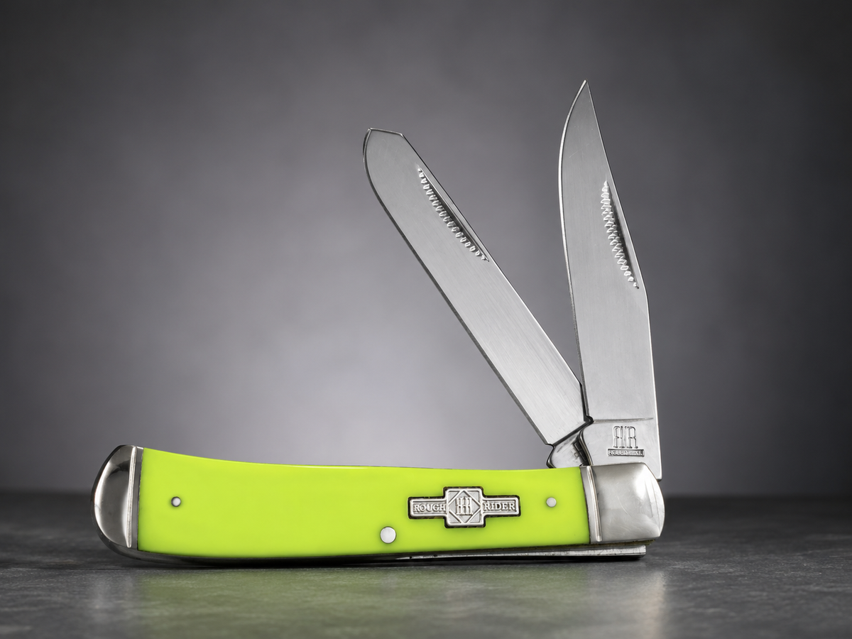 Rough Ryder Moon Glow Glow-in-the-Dark Trapper – RR1425 – 440A Stainless - #0018
