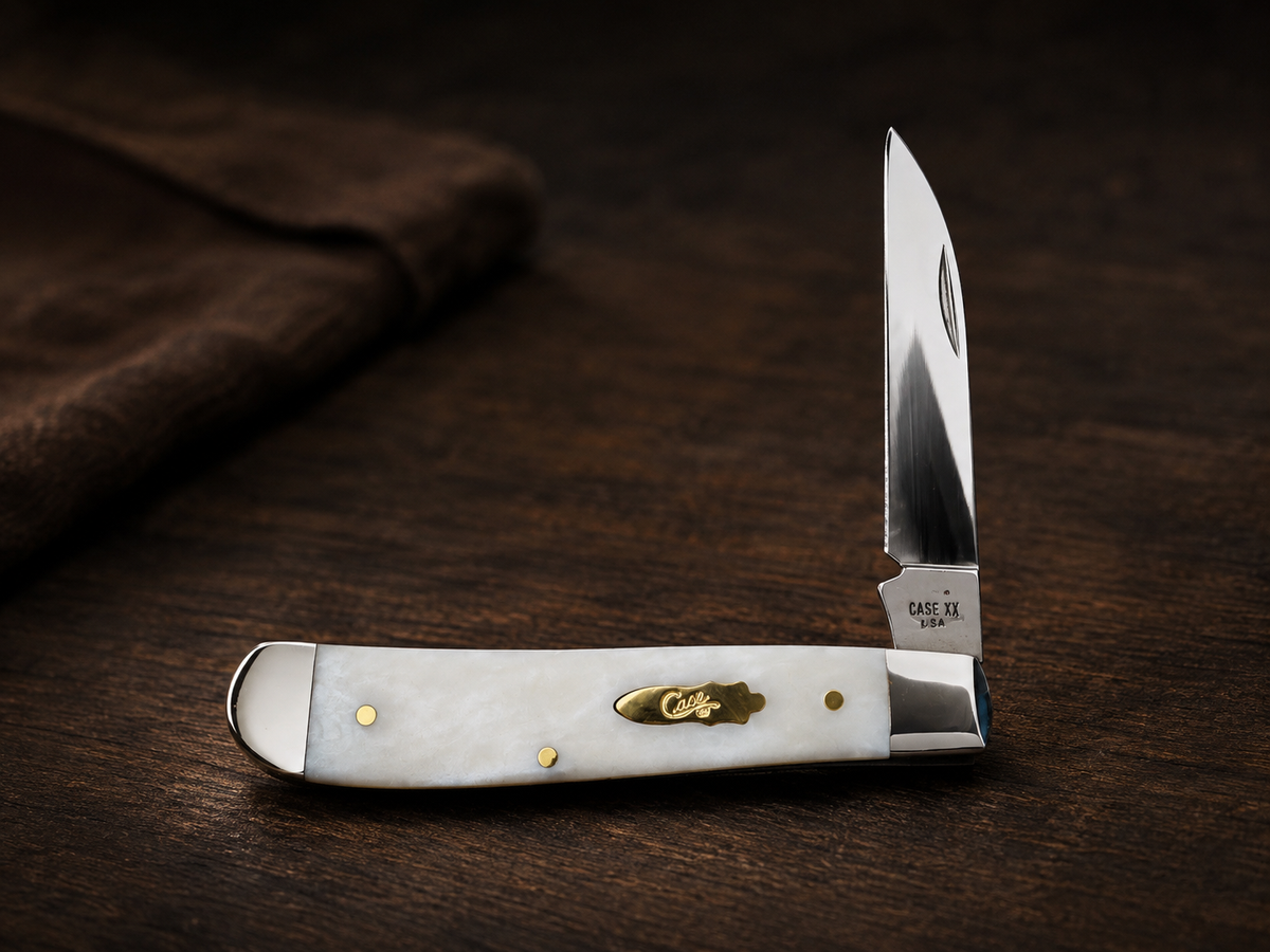 Case XX Smooth Natural Bone Mini Trapper – 6207 SS – Clip & Spey - #0207