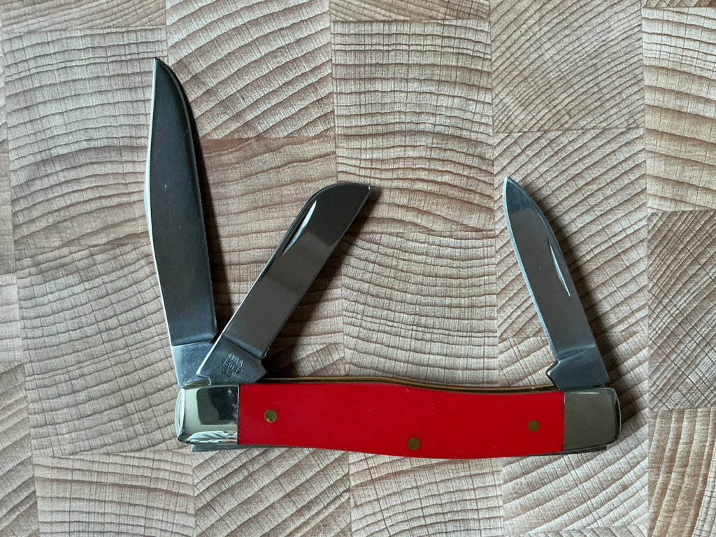 New in Box - Red Synthetic Medium Stockman