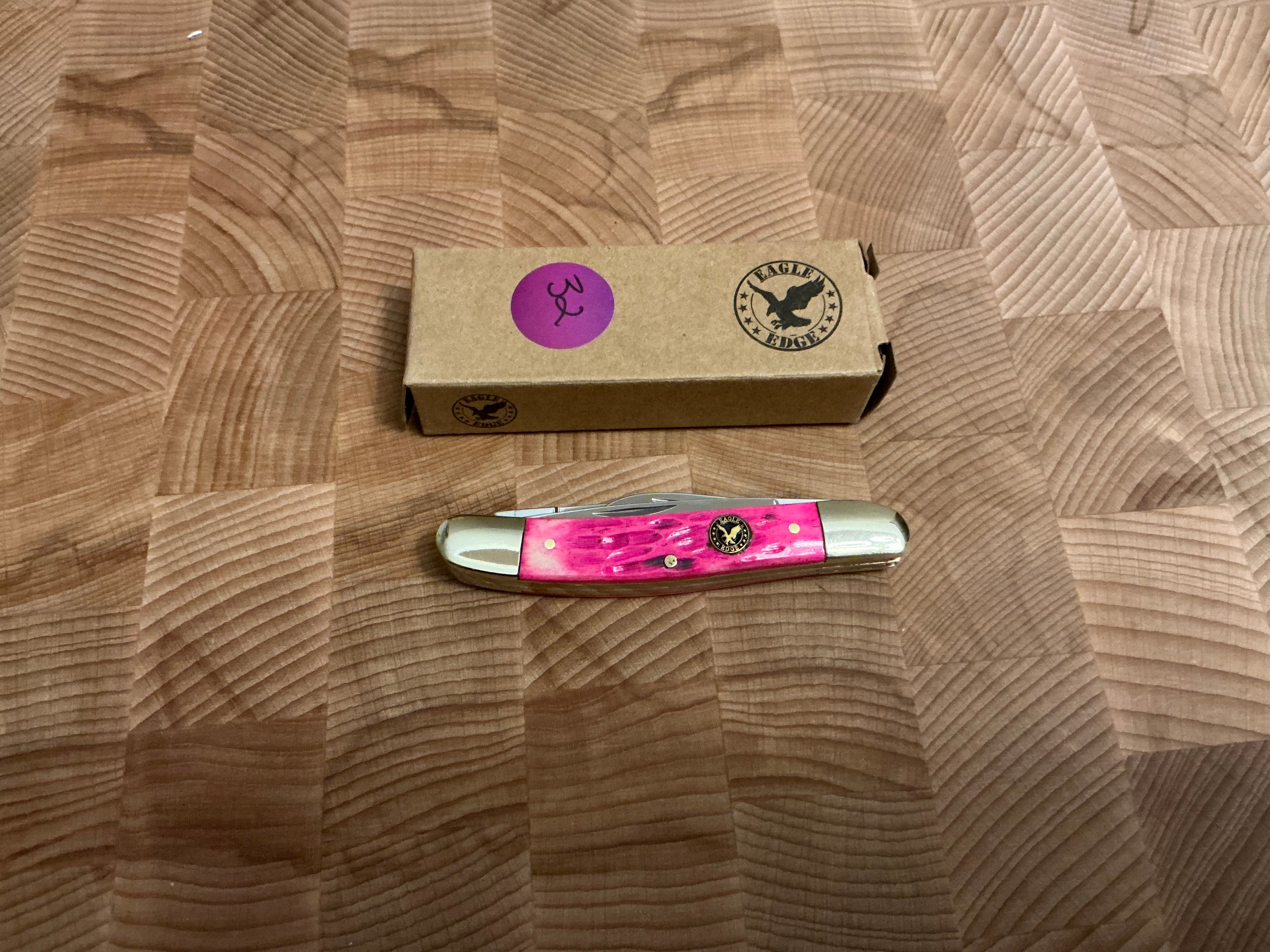 New in box - Eagle Edge Pink #32