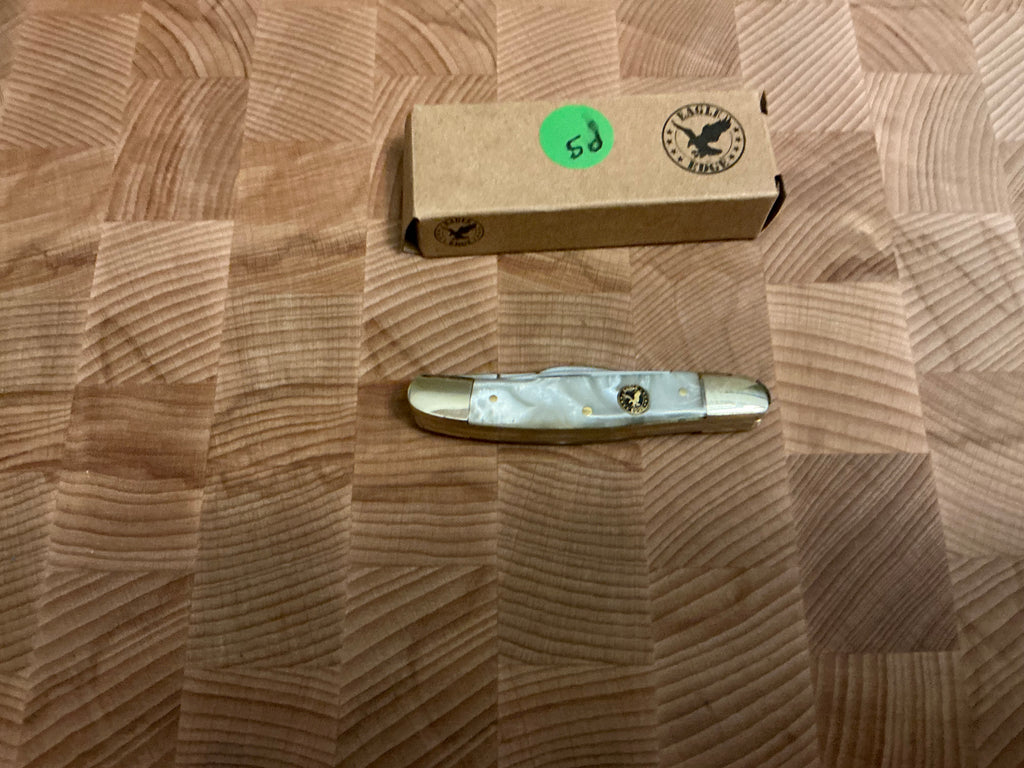 New in box - Eagle Edge Folding Knife #59
