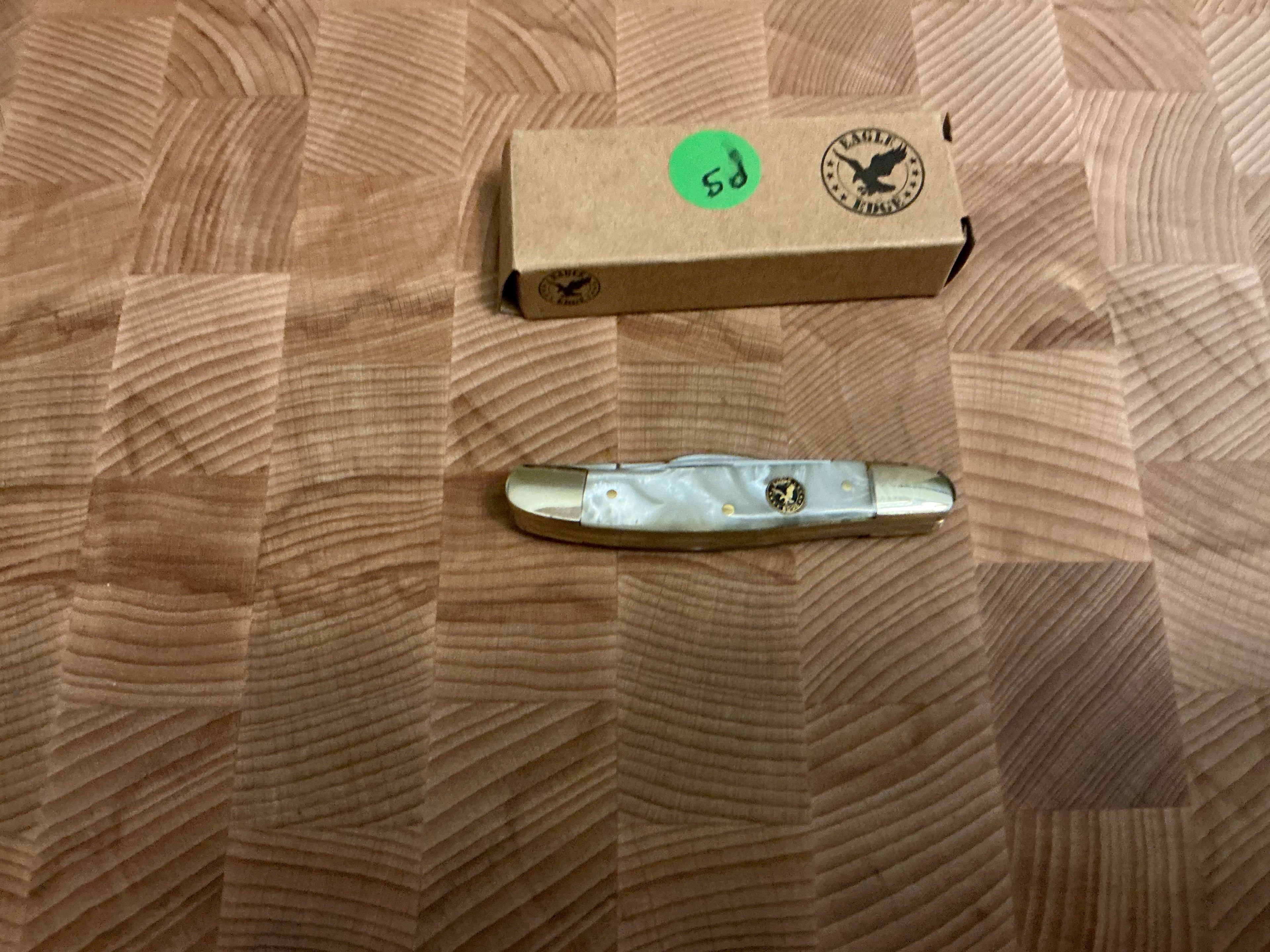 New in box - Eagle Edge Folding Knife #59