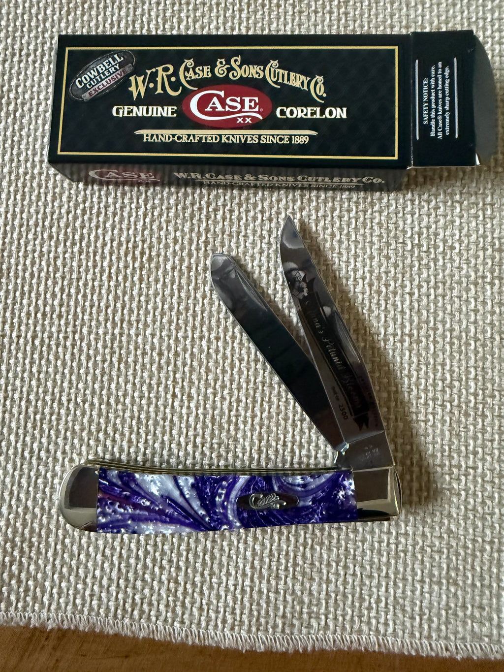 Limited Edition Case Knife Collection Anna’s Petunia
