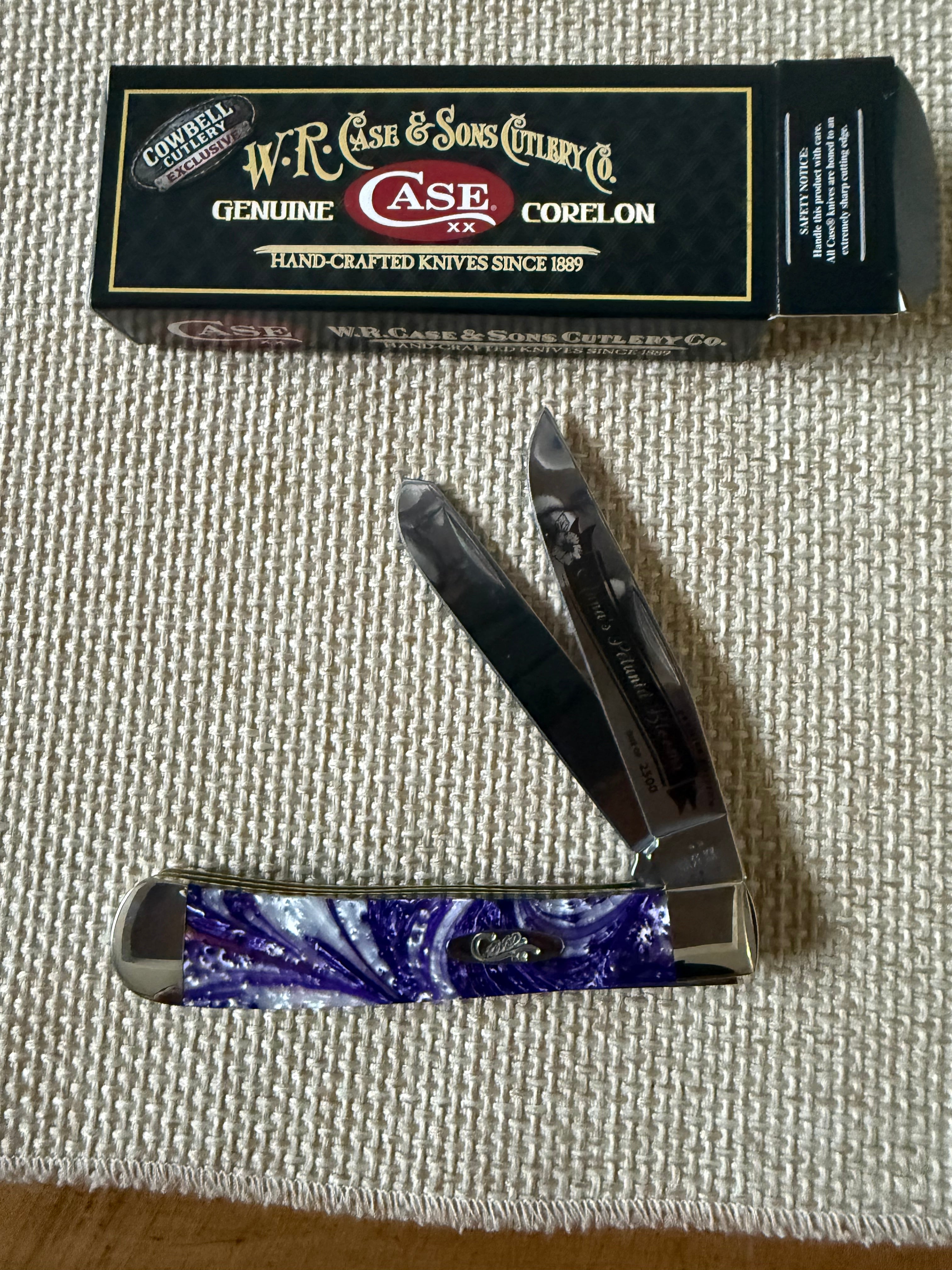 Limited Edition Case Knife Collection Anna’s Petunia