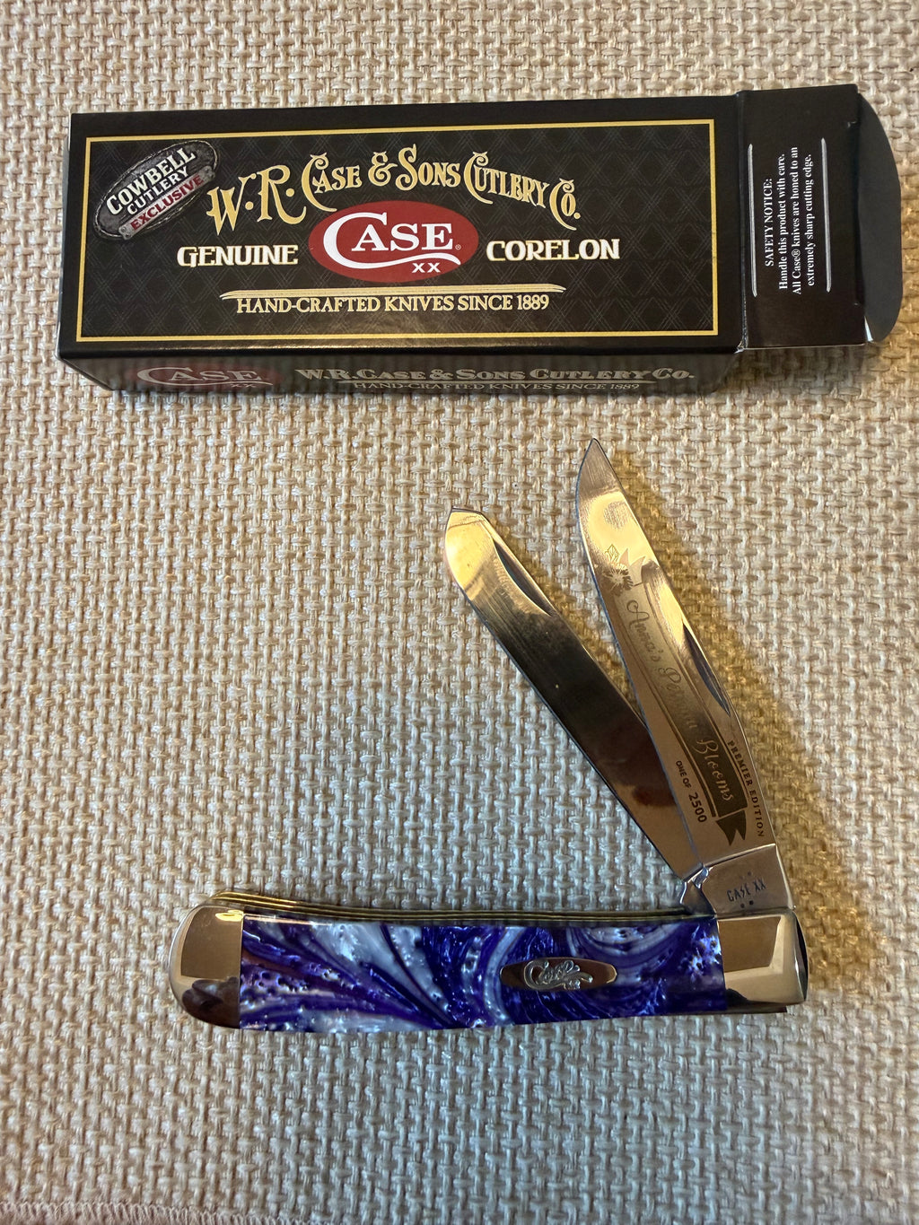 Limited Edition Case Knife Collection Anna’s Petunia